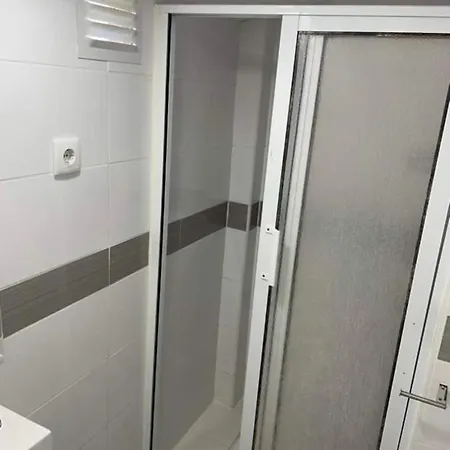 Apartamento Bernardim Ribeiro 3 Andar Отель типа 