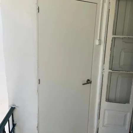 Apartamento Bernardim Ribeiro 3 Andar * Lisboa