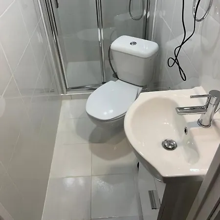 Apartamento Bernardim Ribeiro 3 Andar ベッド・アンド・ブレックファスト *